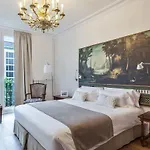 Daire The Collection - Casa Batllo - Luxury Historic 4bd 4bth For 9 Guests *
