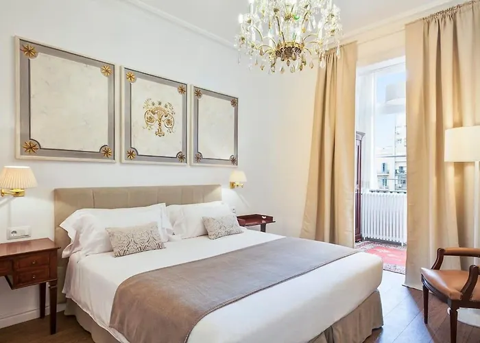The Collection - Casa Batllo - Luxury Historic 4bd 4bth For 9 Guests *